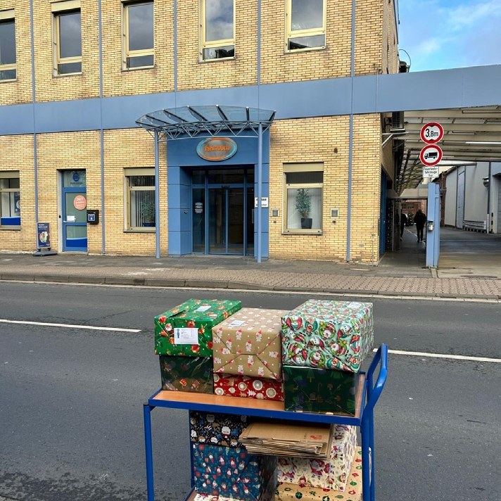 Verladung der Weihnachtsgeschenke – Foto 15