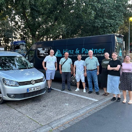 Treffen auf dem Parkplatz mit Pastor Peter aus Moldawien